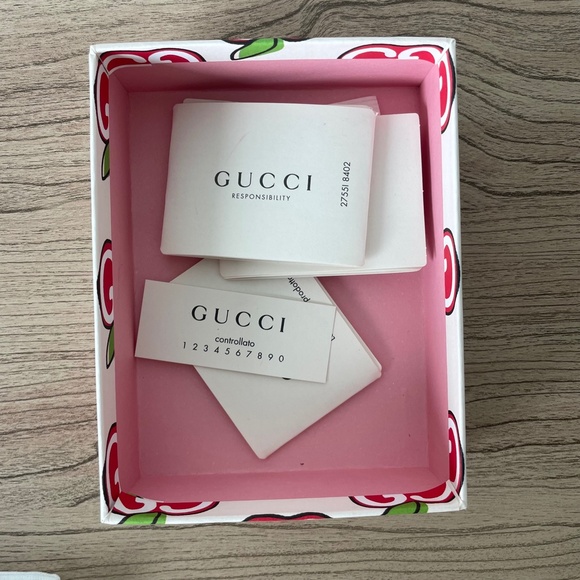 Authentic Gucci gift box and dust bag - apple print Chinese valentines packaging - Picture 7 of 8